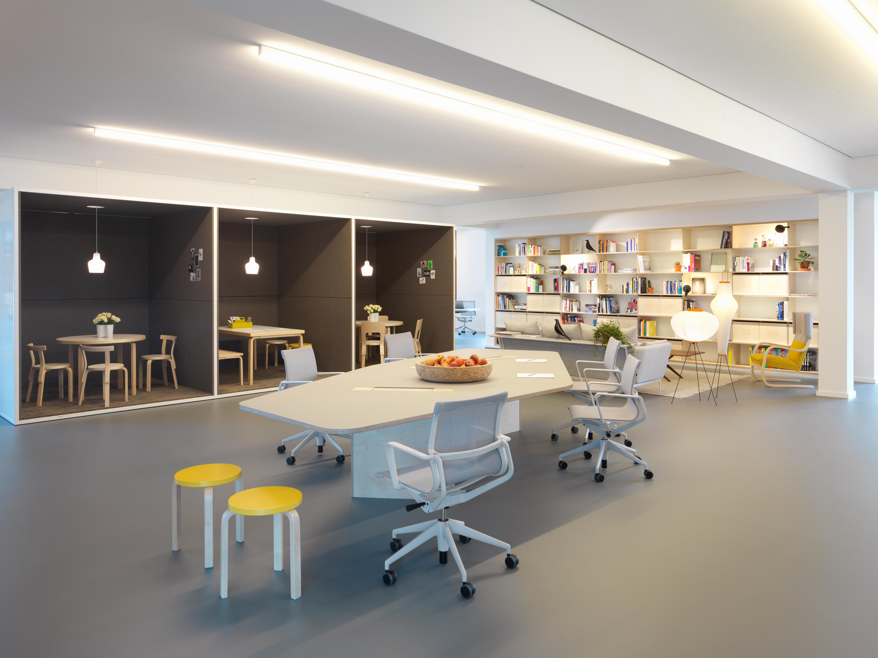 开云（中国） - 附件|钟表|办公家具|设计师家具|台钟